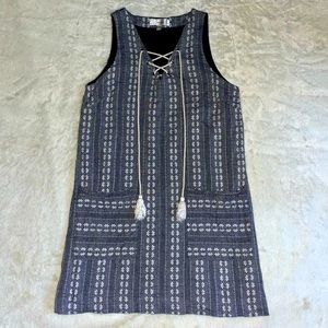 Entro Blue Embroidered V Neck Linen Shift Mini Dress - Size Small